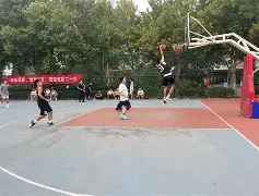 精妙联手，球队协作默契，笑看疾风骤雨的简单介绍